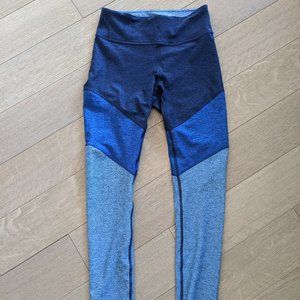Outdoor Voices 7/8 Tri-Tone Leggings, Small